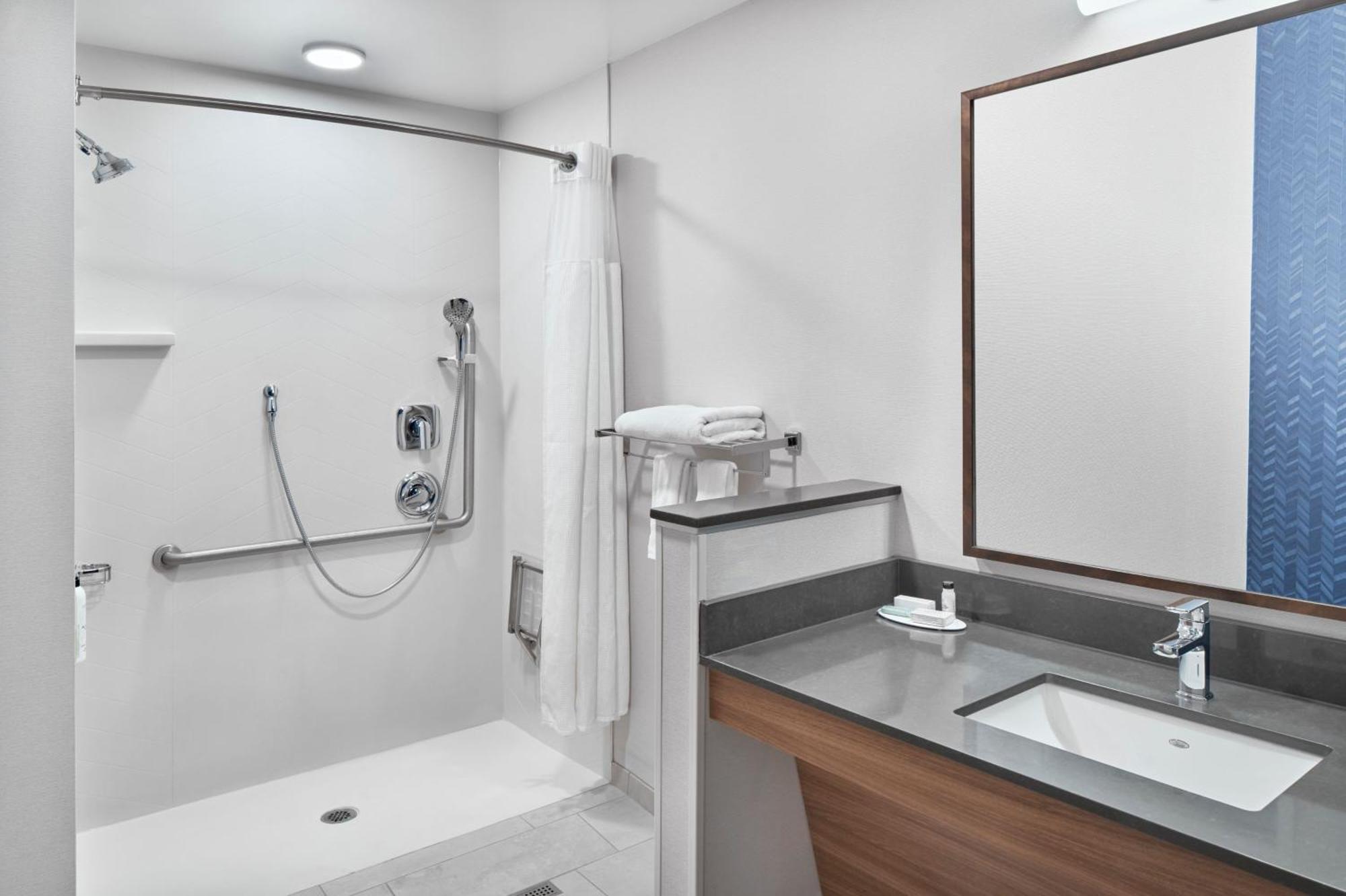 Fairfield Inn & Suites By Marriott Penticton Extérieur photo